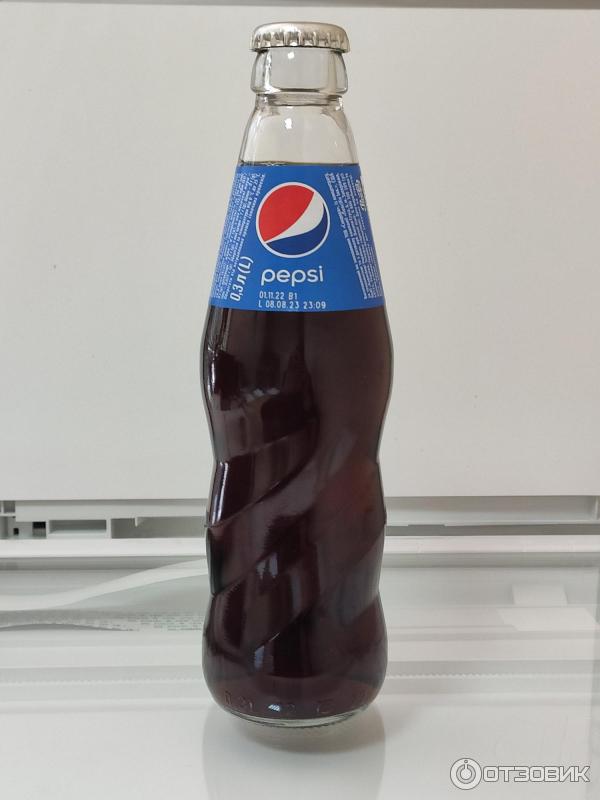 Газированный напиток Pepsi cola фото