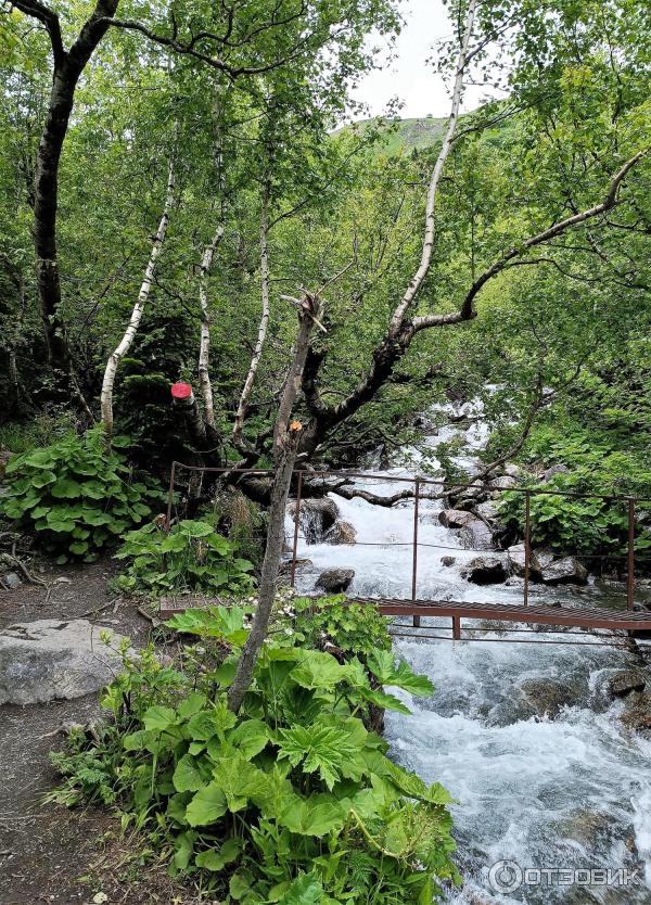 Алибекский водопад (Россия, Карачаево-Черкесия)