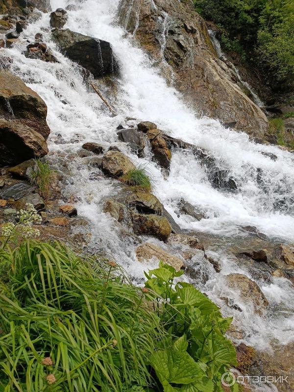 Чучхурский водопад (Россия, Карачаево-Черкесия)