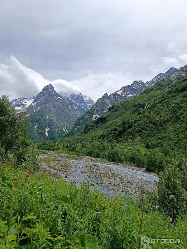 Чучхурский водопад (Россия, Карачаево-Черкесия)