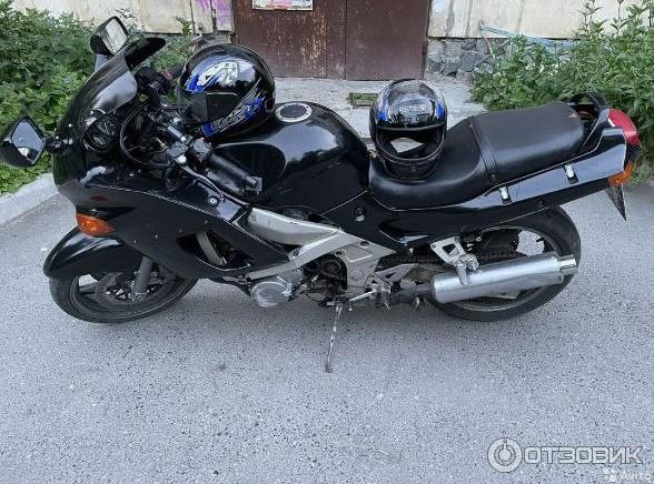 Мотоцикл Kawasaki ZZR 400 фото