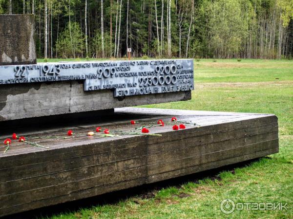 Мемориальный комплекс Хатынь (Беларусь, Минская область) фото