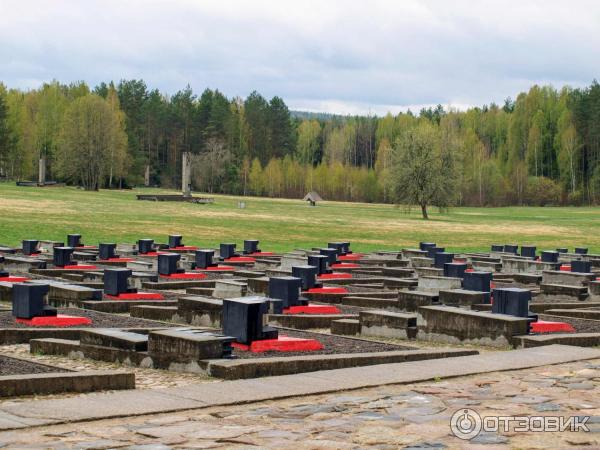 Мемориальный комплекс Хатынь (Беларусь, Минская область) фото