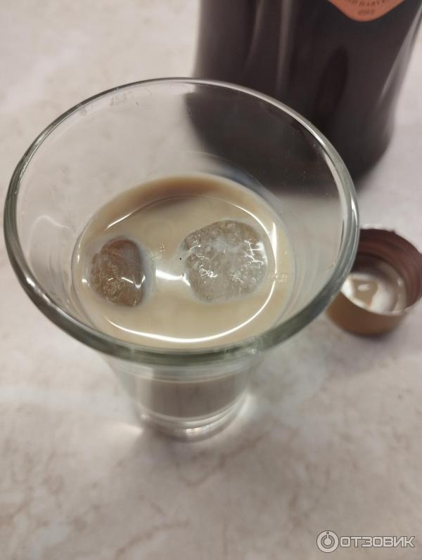 Ликер Amarula Marula Fruit and Cream фото