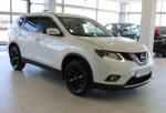 Автомобиль Nissan X-Trail внедорожник фото