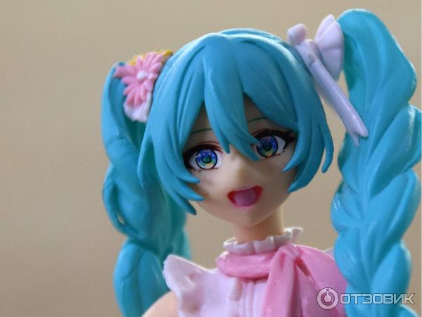 Bandai Аниме фигурка Хатсуне Мику (Hatsune Miku) Рапунцель (с косами)