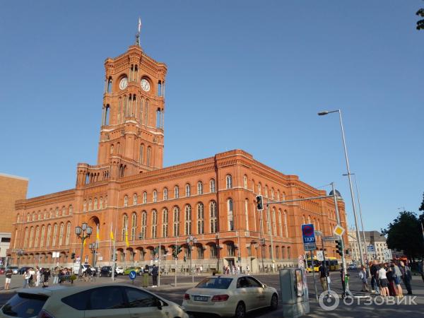 Берлинская телебашня (Германия, Берлин) фото