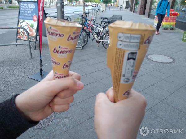 Мороженое Kinder Bueno Ice Cream фото