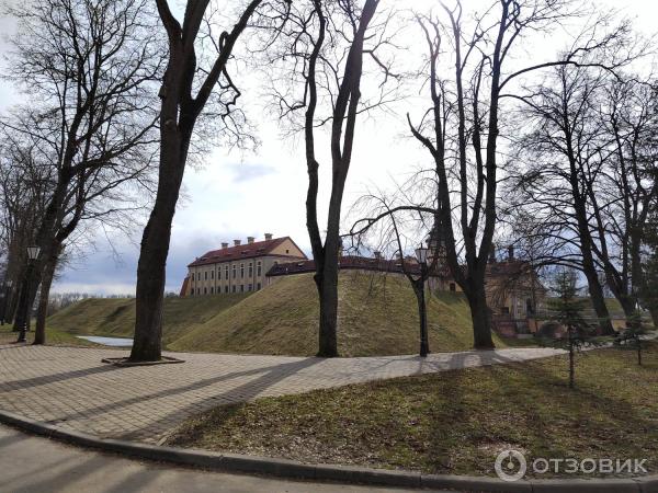 Несвижский замок рода Радзивиллов (Беларусь, Несвиж) фото