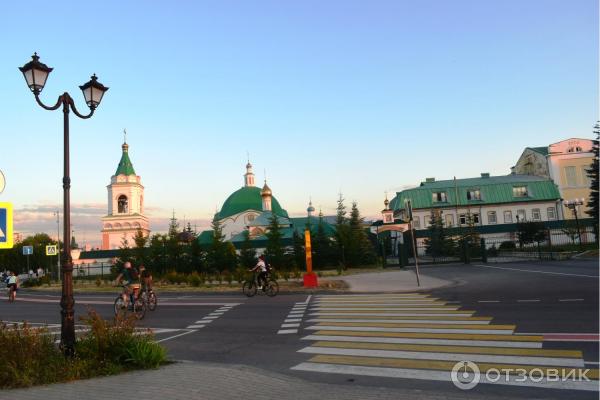 Прогулка по Московской набережной (Россия, Чебоксары) фото