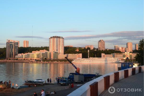 Прогулка по Московской набережной (Россия, Чебоксары) фото