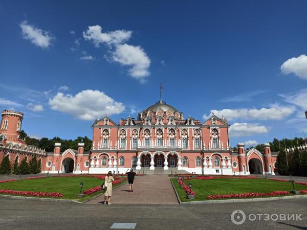 Петровский путевой дворец