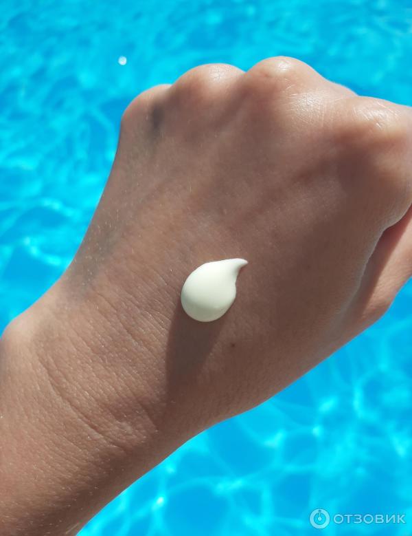 Солнцезащитное увлажняющее молочко для лица и тела La Roche-Posay Anthelios SPF 50 фото