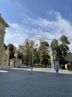 Колесо обозрения "Солнце Москвы" на территории ВДНХ (Россия, Москва) фото