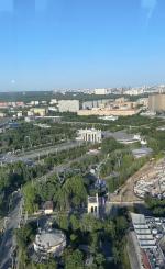 Колесо обозрения "Солнце Москвы" на территории ВДНХ (Россия, Москва) фото