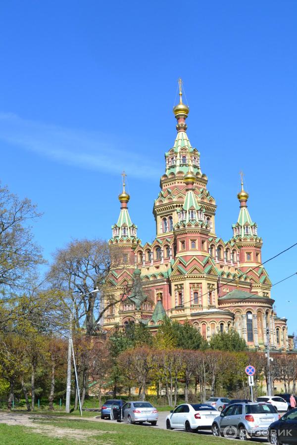 Собор Петра и Павла в Петергофе (Россия, Санкт-Петербург) фото