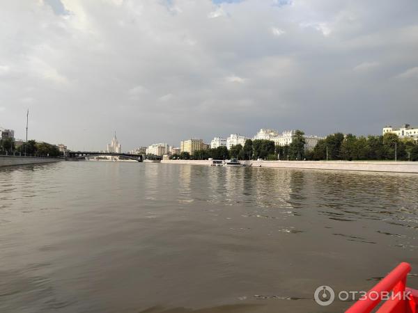 Прогулки на теплоходе City Sightseeing по Москве-реке (Россия, Москва) фото