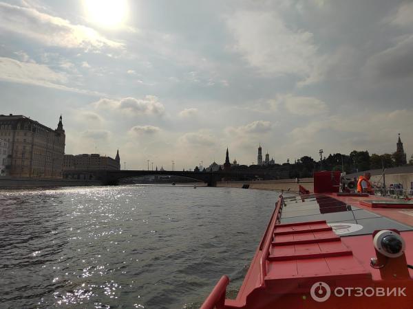 Прогулки на теплоходе City Sightseeing по Москве-реке (Россия, Москва) фото