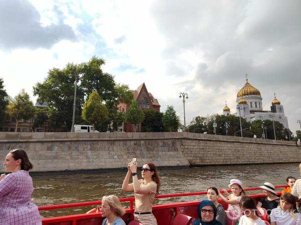 Прогулки на теплоходе City Sightseeing по Москве-реке (Россия, Москва) фото