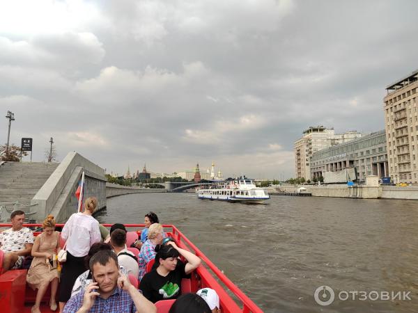 Прогулки на теплоходе City Sightseeing по Москве-реке (Россия, Москва) фото