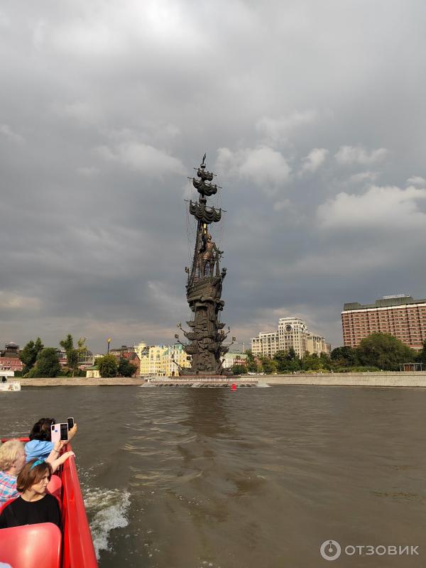 Прогулки на теплоходе City Sightseeing по Москве-реке (Россия, Москва) фото