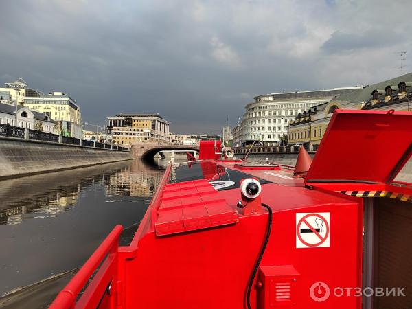 Прогулки на теплоходе City Sightseeing по Москве-реке (Россия, Москва) фото