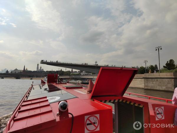 Прогулки на теплоходе City Sightseeing по Москве-реке (Россия, Москва) фото