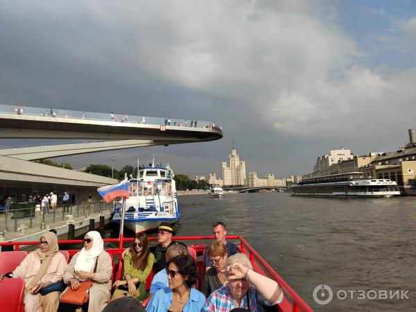 Прогулки на теплоходе City Sightseeing по Москве-реке (Россия, Москва) фото