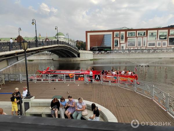 Прогулки на теплоходе City Sightseeing по Москве-реке (Россия, Москва) фото