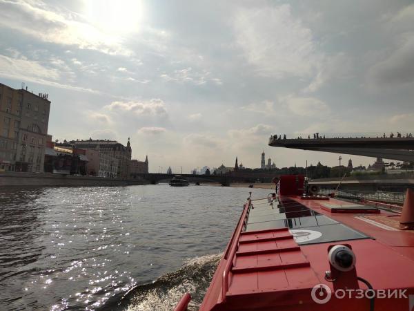 Прогулки на теплоходе City Sightseeing по Москве-реке (Россия, Москва) фото