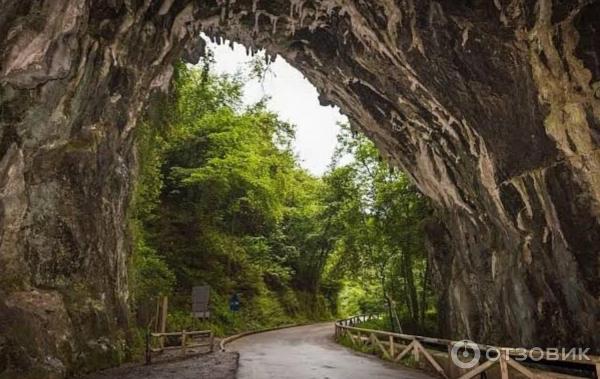 Экскурсия по г. Кангас-де-Онис (Испания, Астурия) фото