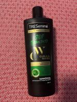Шампунь TRESemme Curls&Waves "Стоп пушистость" для кудрявых и пушистых волос фото