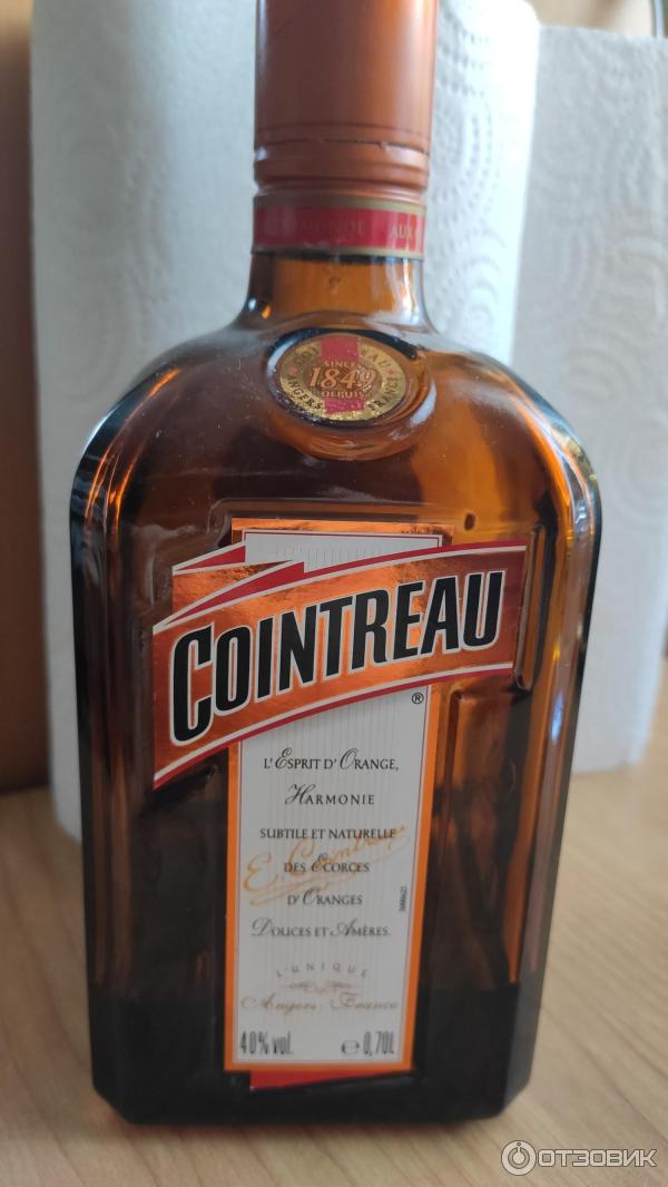 Ликер Cointreau фото