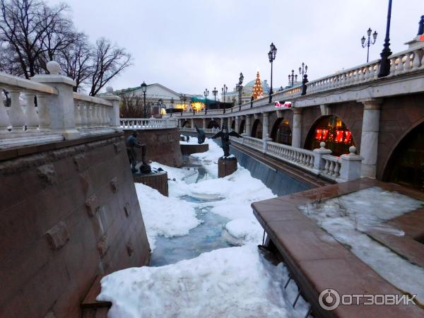 Площадь Манежная (Россия, Москва) фото