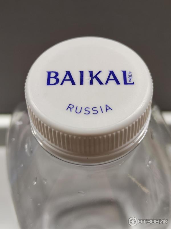 Глубинная вода Baikal негазированная фото