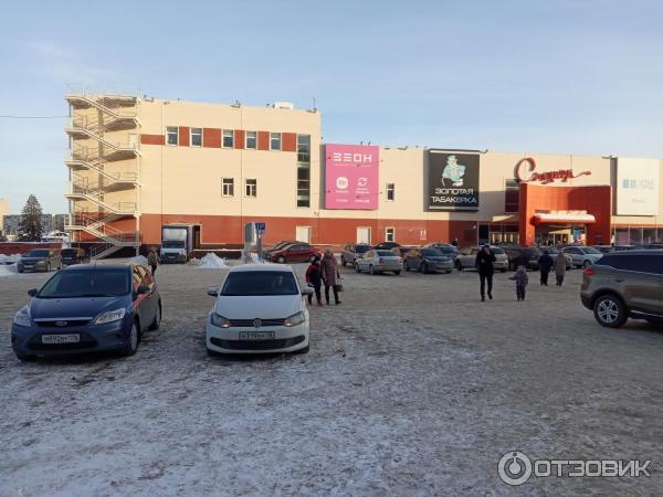 Торговый центр Столица (Россия, Ижевск) фото