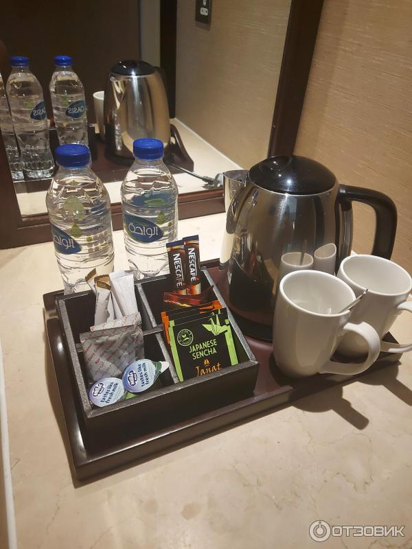 Отель Movenpick Grand Al Bustan Dubai фото
