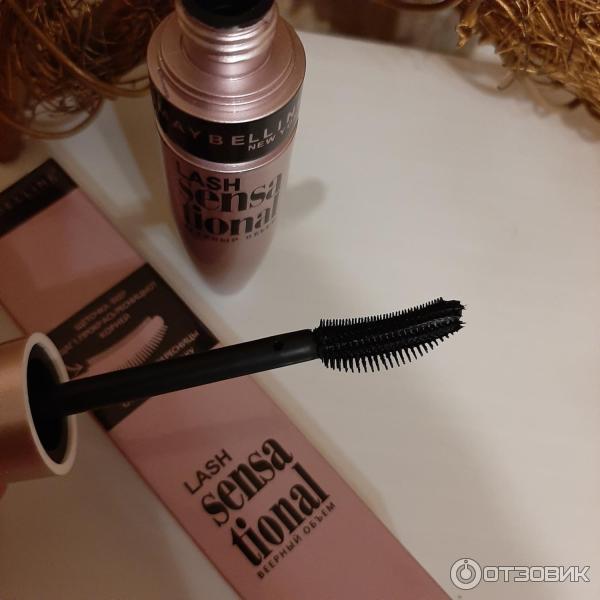 Тушь для ресниц Maybelline Веерный объем Lash Sensational Intense Black фото