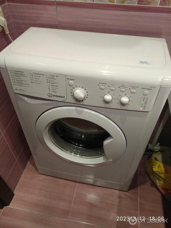 Стиральная машина Indesit IWUC 4105 фото