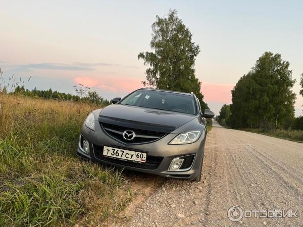 Автомобиль Mazda 6 универсал фото