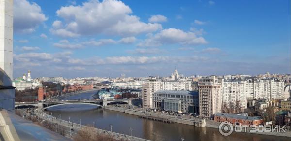 Смотровая площадка храма Христа Спасителя (Россия, Москва) фото