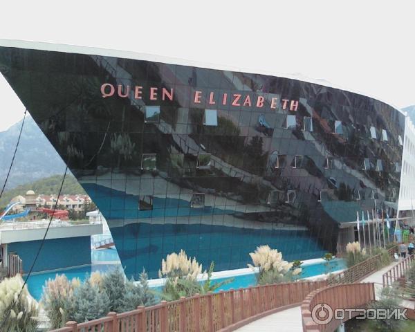 Queen Elizabeth 2 4*