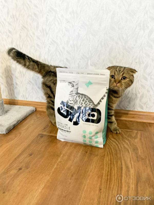 Сухой полнорационный корм для взрослых активных стерилизованных кошек AJO с высоким содержанием белка с индейкой и уткой фото