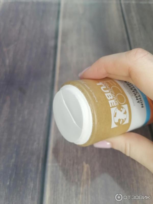 Солнцезащитное увлажняющее молочко для лица и тела La Roche-Posay Anthelios SPF 50 фото