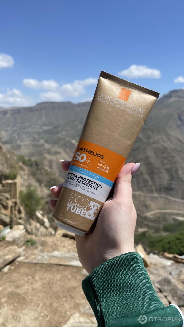 Солнцезащитное увлажняющее молочко для лица и тела La Roche-Posay Anthelios SPF 50 фото