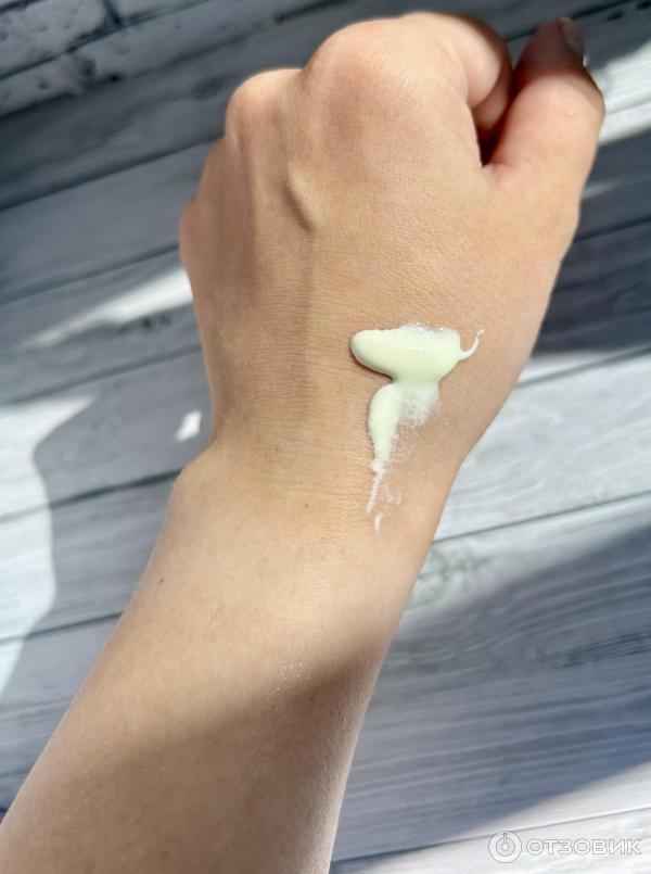 Солнцезащитное увлажняющее молочко для лица и тела La Roche-Posay Anthelios SPF 50 фото