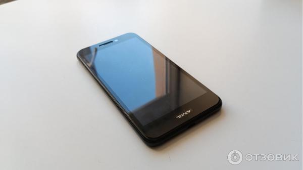 Смартфон Huawei Honor 8 Lite фото