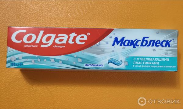 Зубная паста Colgate Макс Блеск с отбеливающими пластинками фото