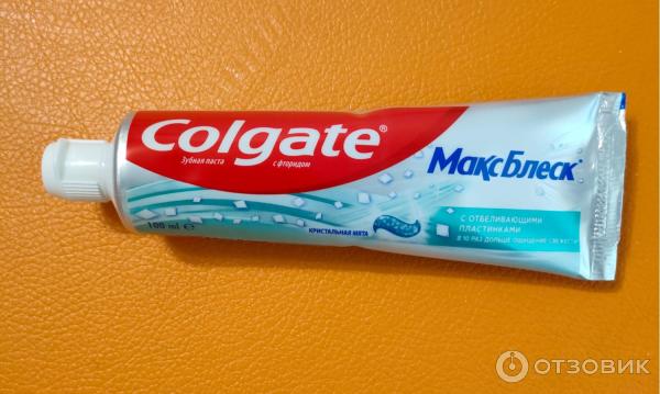 Зубная паста Colgate Макс Блеск с отбеливающими пластинками фото