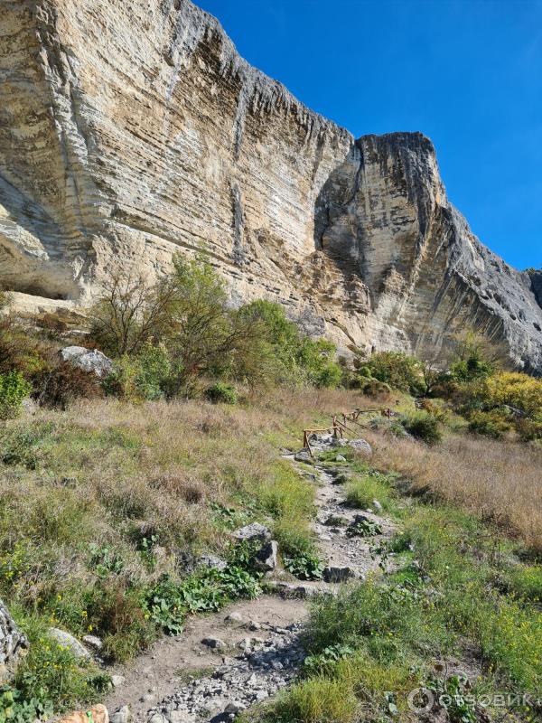 Пещерный город Качи-Кальон (Крым, Бахчисарай) фото